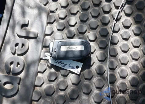 2021 Jeep Compass Latitude 4X4 from USA, damaged, VIN 3C4NJDBB9MT576557